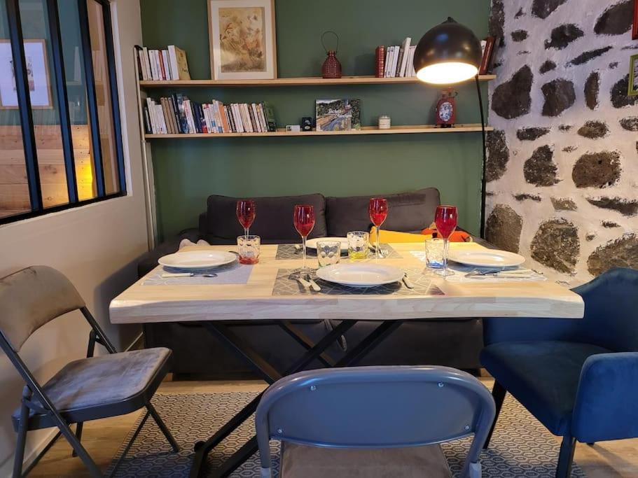 La Maisonnette Sous Le Cerisier Bergonne 외부 사진